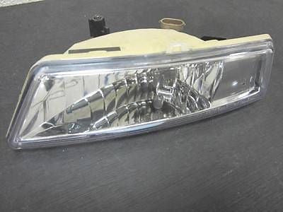 2005 2006 2007 Saturn Ion Sedan Fog LIGHT w/ Bulb Right Passenger Side RH OEM GM