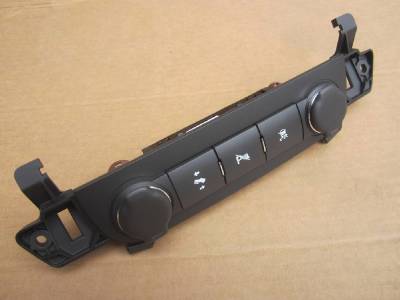 07-13Tahoe OEM Dual Lighters Bezel Triple Buttons Control Panel Switches10374540