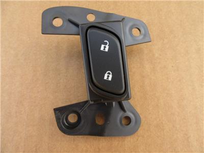 OEM 2014-2017 GM LH Left Power Door Lock Switch Control With Bracket 22899704