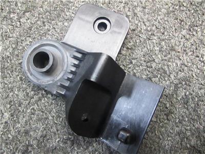 OEM 2016-2018 Cadillac ATS V-Series Right Side Upper Radiator Bracket 23395928