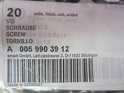 Mercedes Benz SMART CAR ForTwo License Bracket Screw Set of 6 Six A0059903912