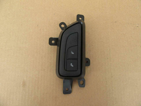 OEM 2016-2018 GM CT6 Rear RH RIGHT Seat Heat Switch Control 23223850