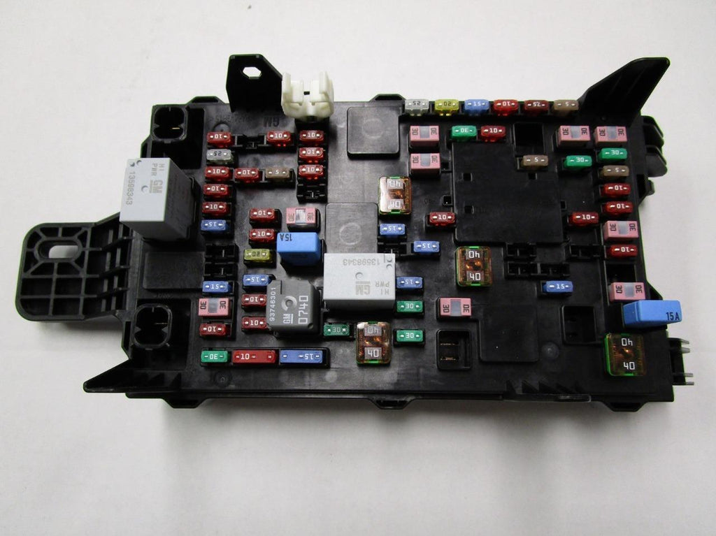 Cadillac GM OEM 2016 CT6 3.6L V6 Fuse Box-Fuse & Relay Box 23393459