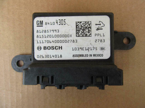 OEM 2016-2018 Chevrolet GMC Cadillac Parking Assist Control Module 84104305