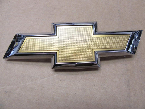 OEM 2017 Chevy Trax Front Grill Gold and Chrome Bowtie Emblem Badge 42353809