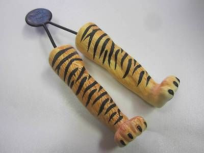 Hitch-it Smelly Feet Car Refillable Hanging Air Freshener Tiger Striped Feet