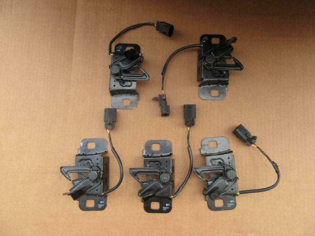 OEM Set of 5 2014-2018 GM GMC Cadillac Chevy Hood Latch lock Assembly 84065954