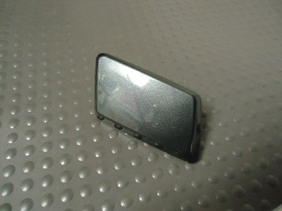2004-2009 Cadillac SRX Bumper Headlight Washer Plug Driver Left Side Cap