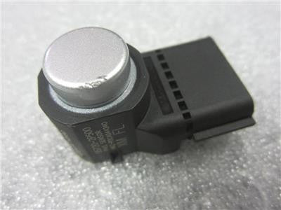 2014 Kia Sorento Blind Spot Backup Assist Detector Ultrasonic Sensor Satin Silver