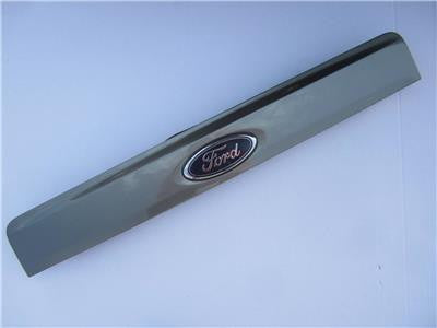 1999-2003 Ford Windstar Tailgate Rear Back Door Liftgate Handle Molding w/ Emblem