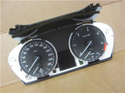 Used In Kilometers 2009-2013 BMW X5 E70 35d Diesel Gauges Instrument Cluster No Lens