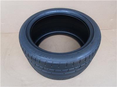 Goodyear Eagle F1 Supercar 3R Tire Tyre (101y) 325/30ZR19