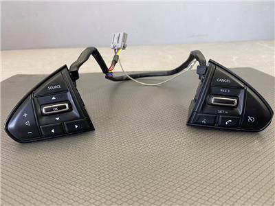 OEM 2016-2020 Nissan Maxima Steering Wheel Sound Volume Cruise control buttons 299141917